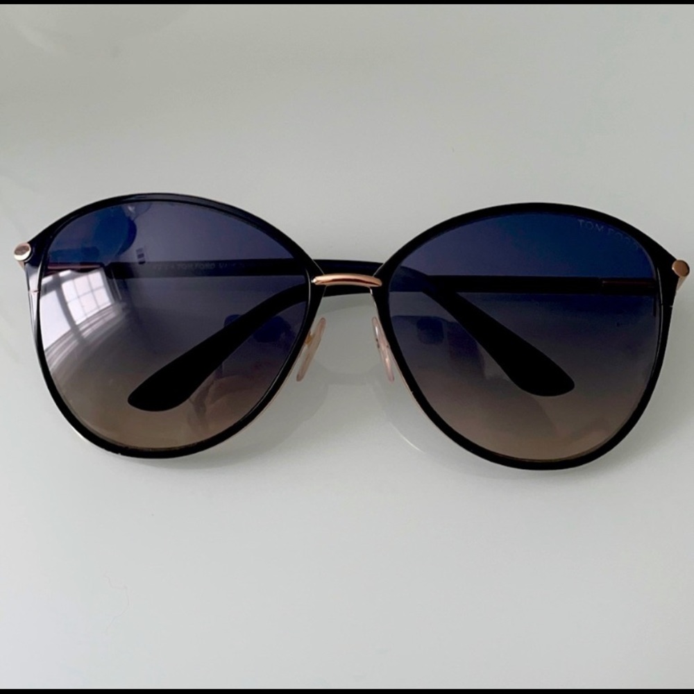 Tom Ford Penelope Sunglasses - Picture 5 of 5